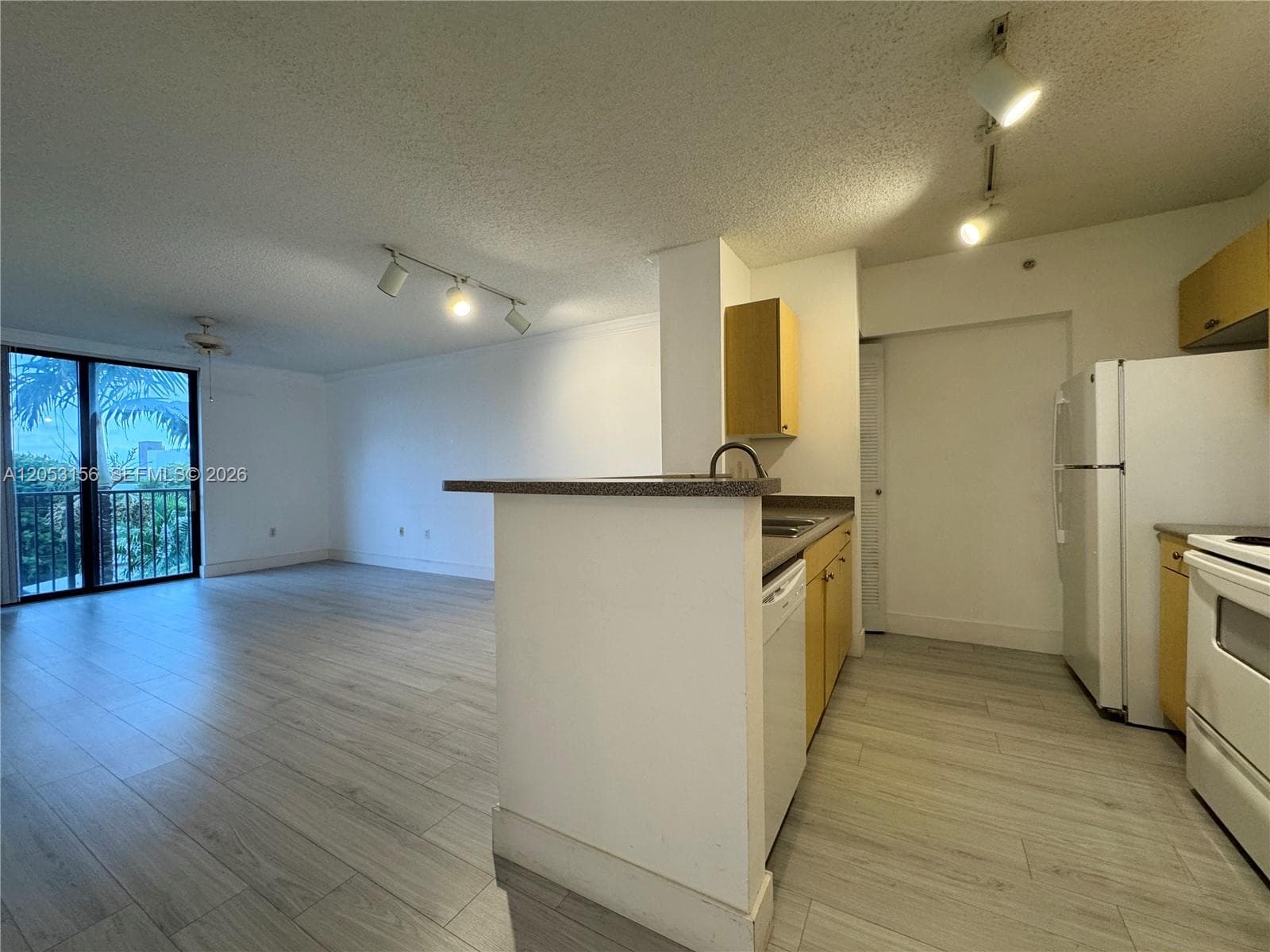 1919 Van Buren St # 506A, Hollywood, FL 33020 photo 4