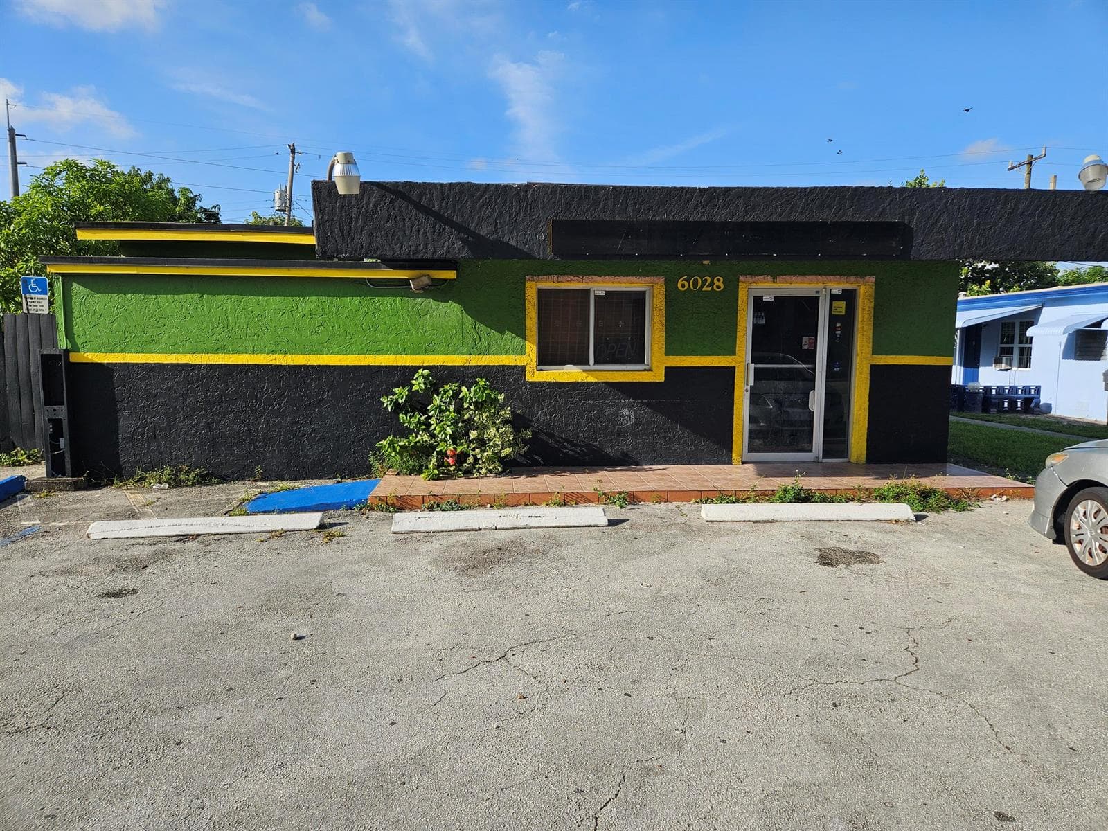 6028 Washington Street, Hollywood, FL 33023