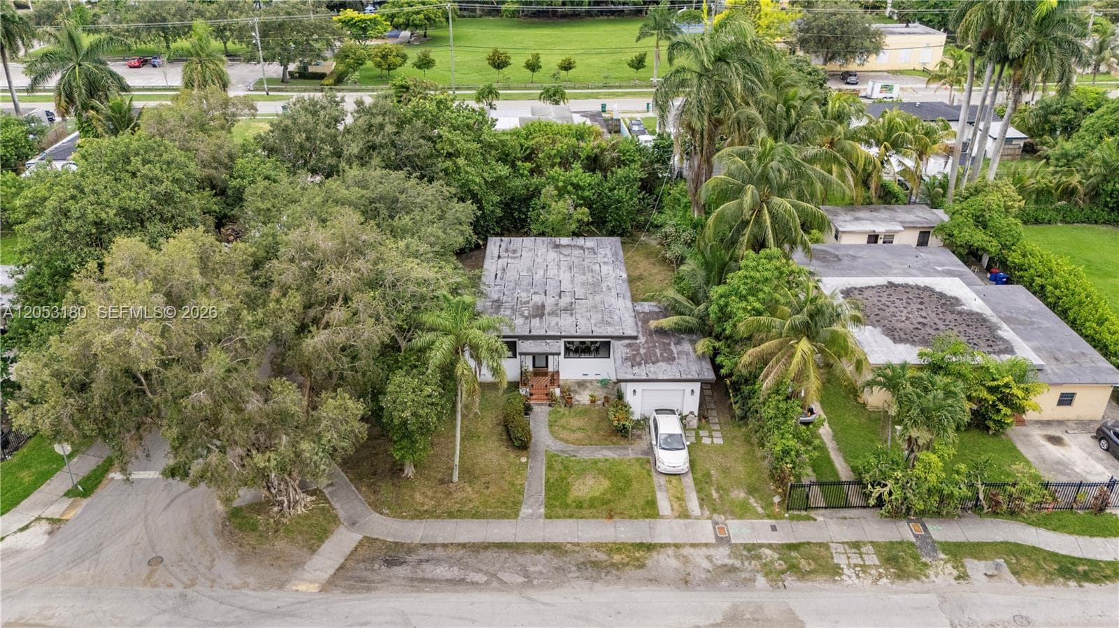 106 NW 84th St, Miami, FL 33150 photo 4