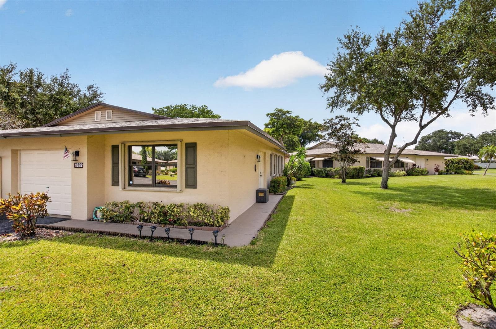 1632 Palmland Drive, Boynton Beach, FL 33436 photo 2