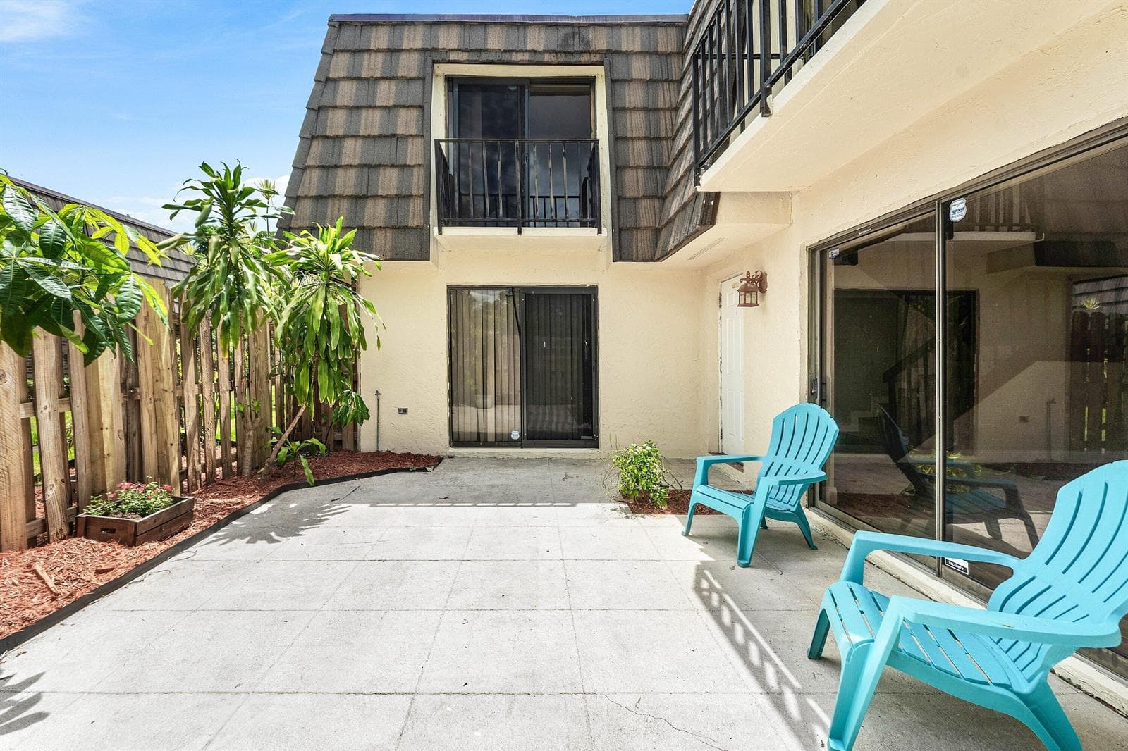 1534 FOREST LAKES Circle # D, West Palm Beach, FL 33406 photo 2
