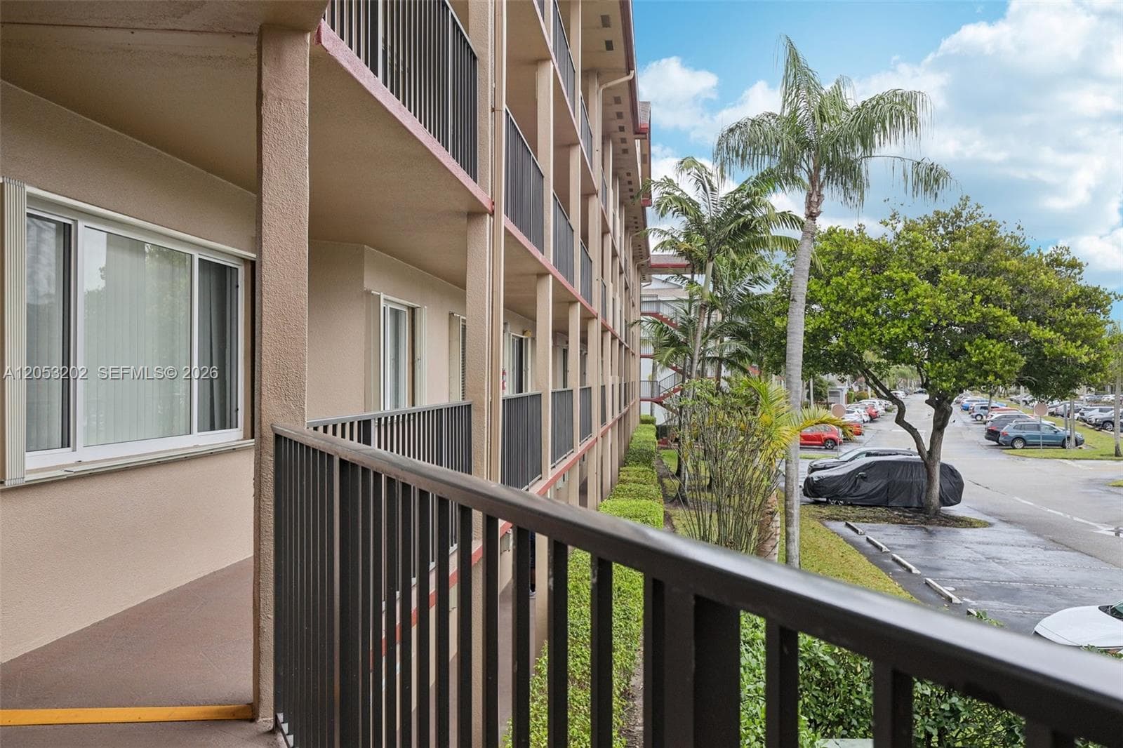 850 SW 138th Ave # 208D, Pembroke Pines, FL 33027 photo 4