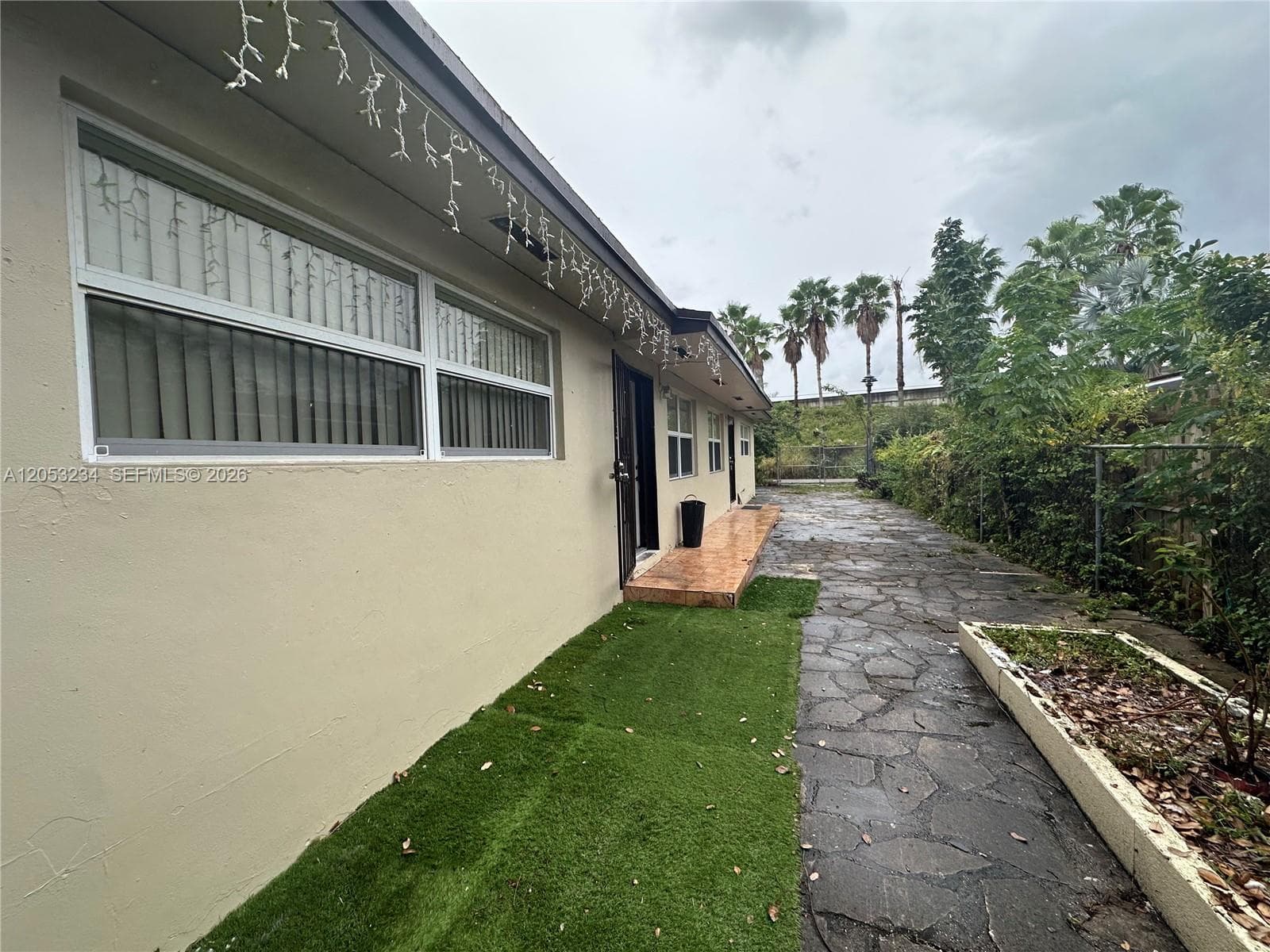280 NW 39th St # *, Miami, FL 33127 photo 2