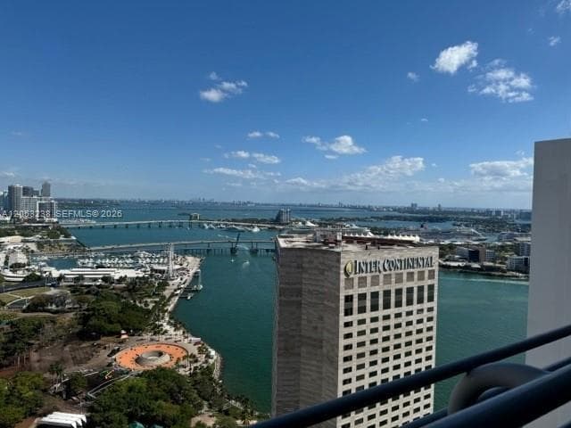 325 S Biscayne Blvd # 4320, Miami, FL 33131 photo 3