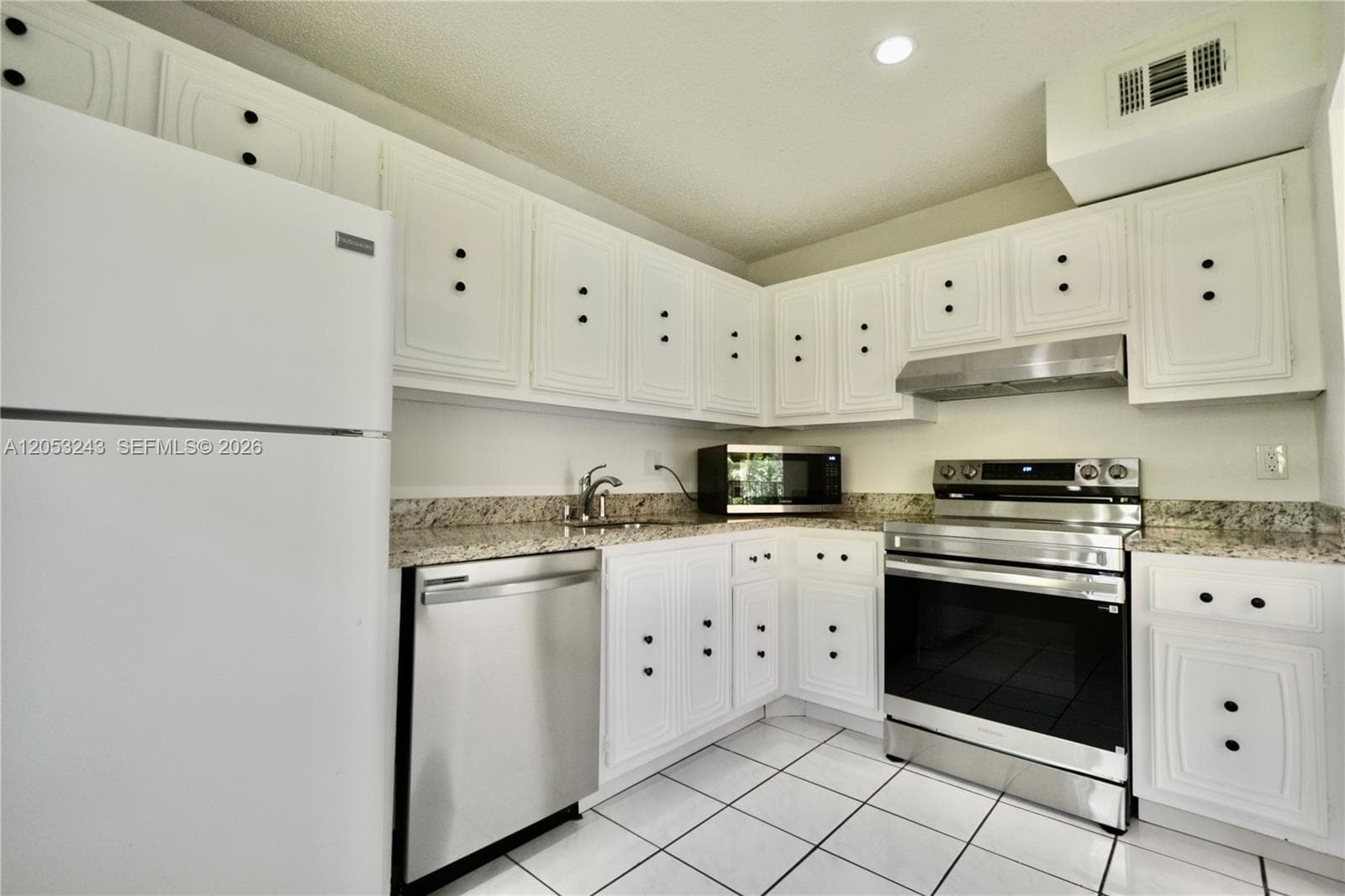 10447 SW 108th Ave # 270, Miami, FL 33176 photo 5