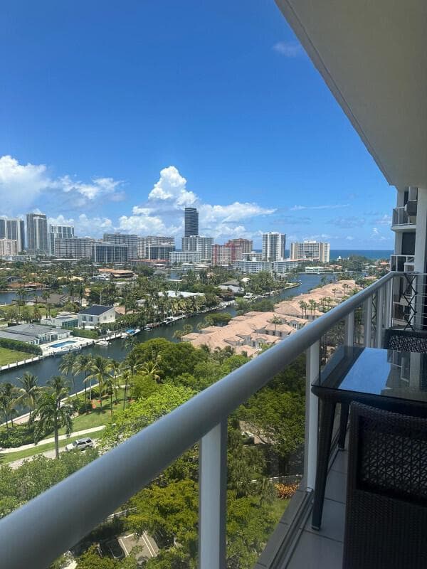 3640 Yacht Club Drive # 1403, Aventura, FL 33180
