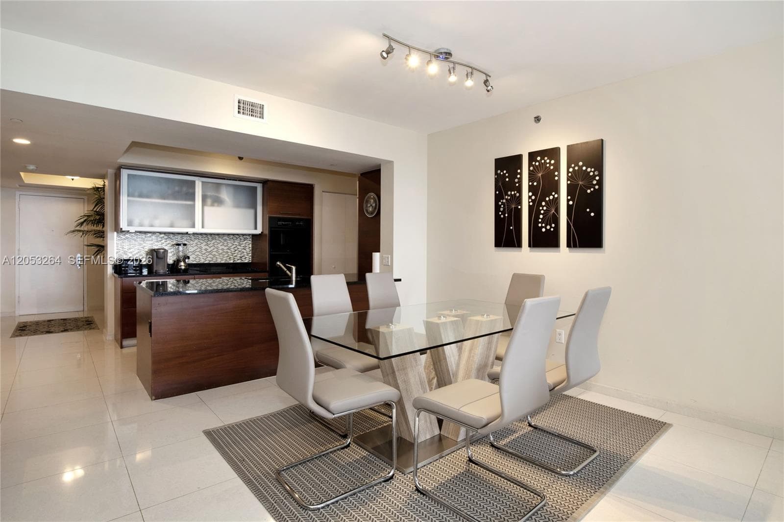 1830 S Ocean Dr # 3204, Hallandale Beach, FL 33009 photo 4