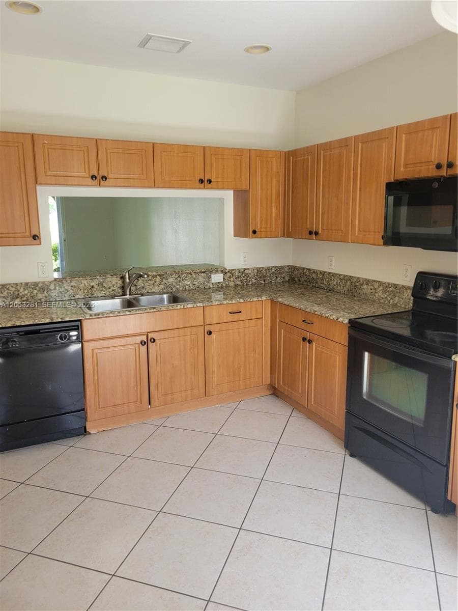 2578 SW 82 AV # 101, Miramar, FL 33025 photo 3