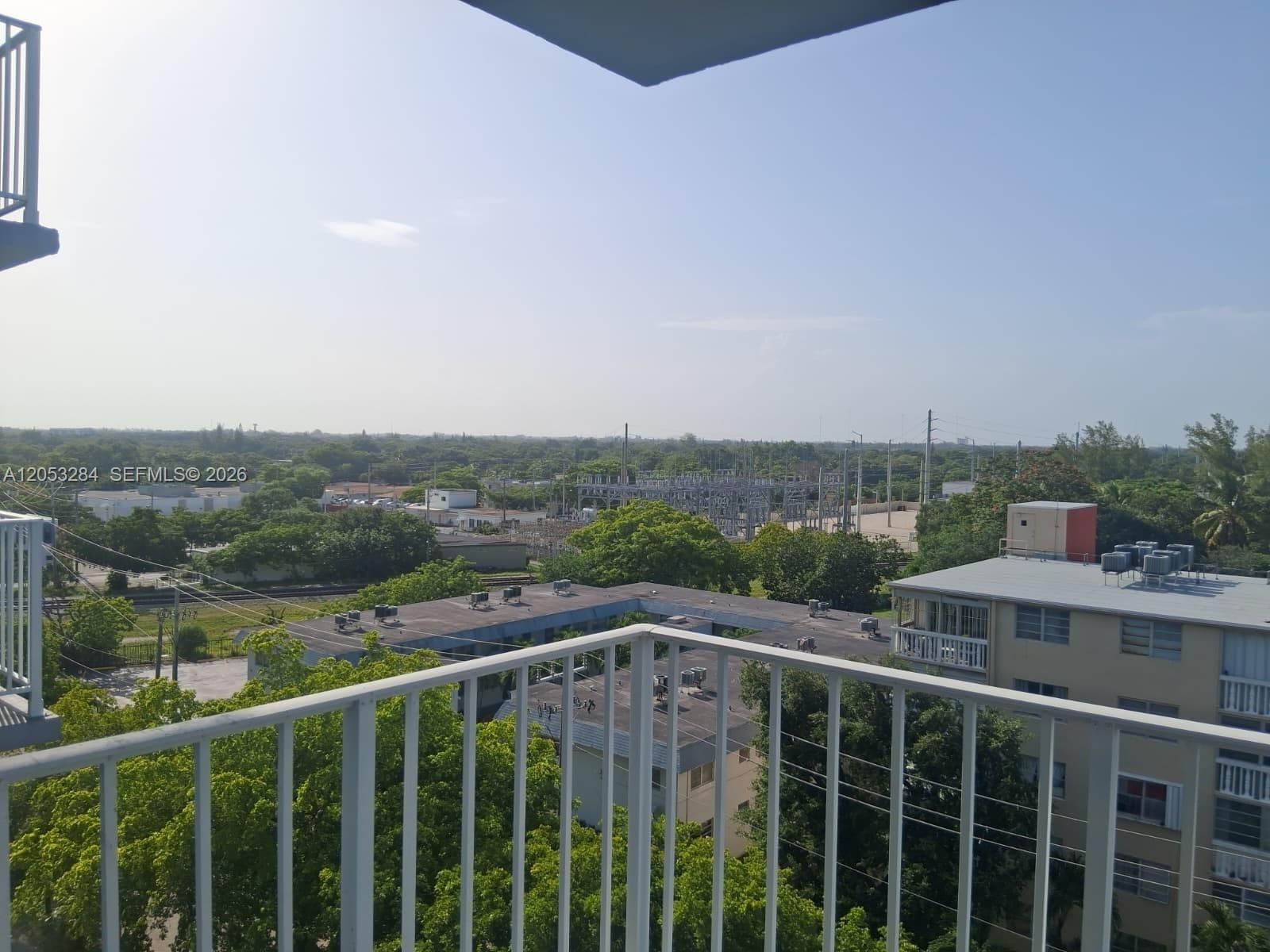 1470 NE 125th Ter # 812, North Miami, FL 33161 photo 2