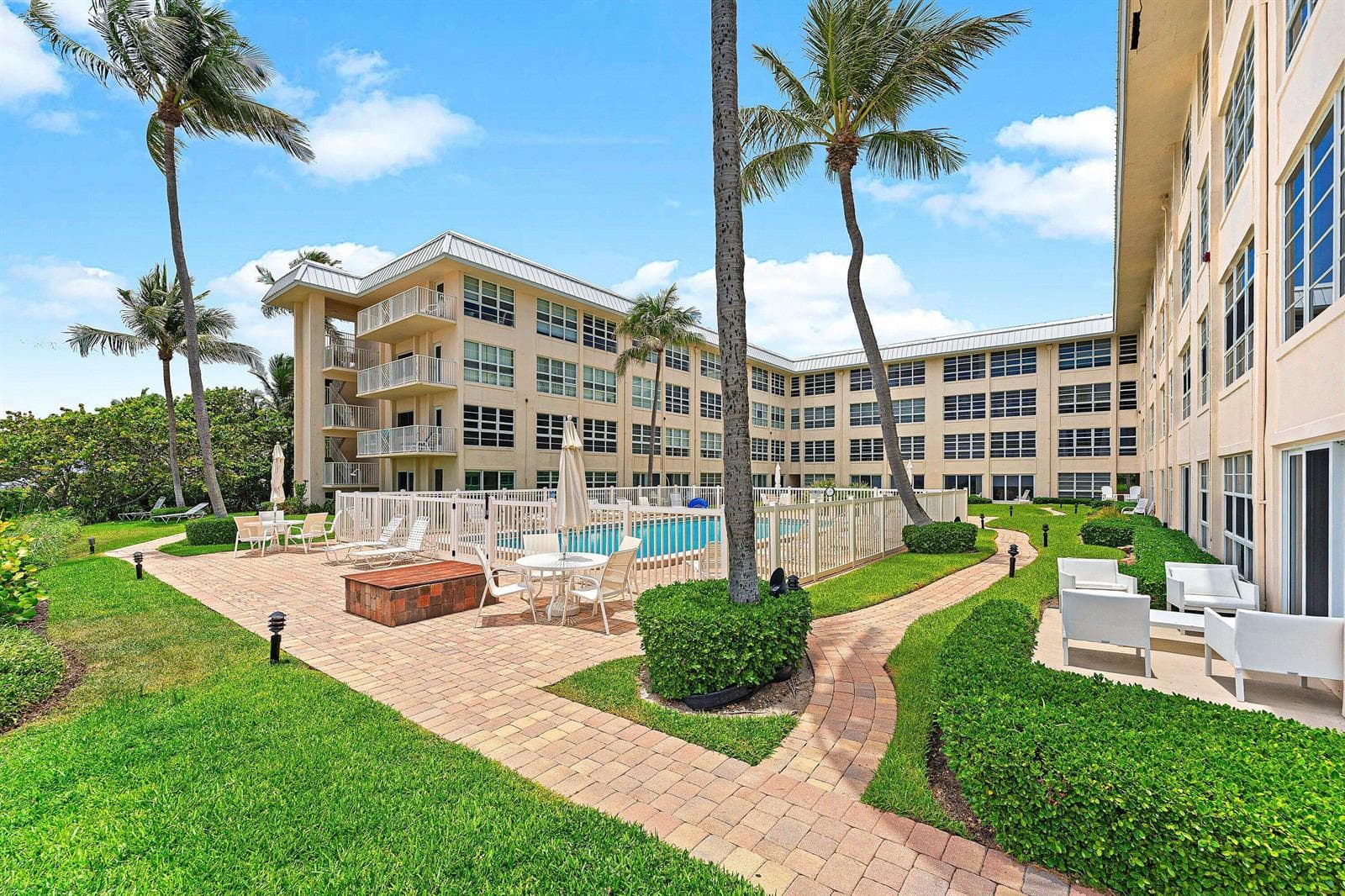 3851 N Ocean Boulevard N # 403, Gulf Stream, FL 33483 photo 3