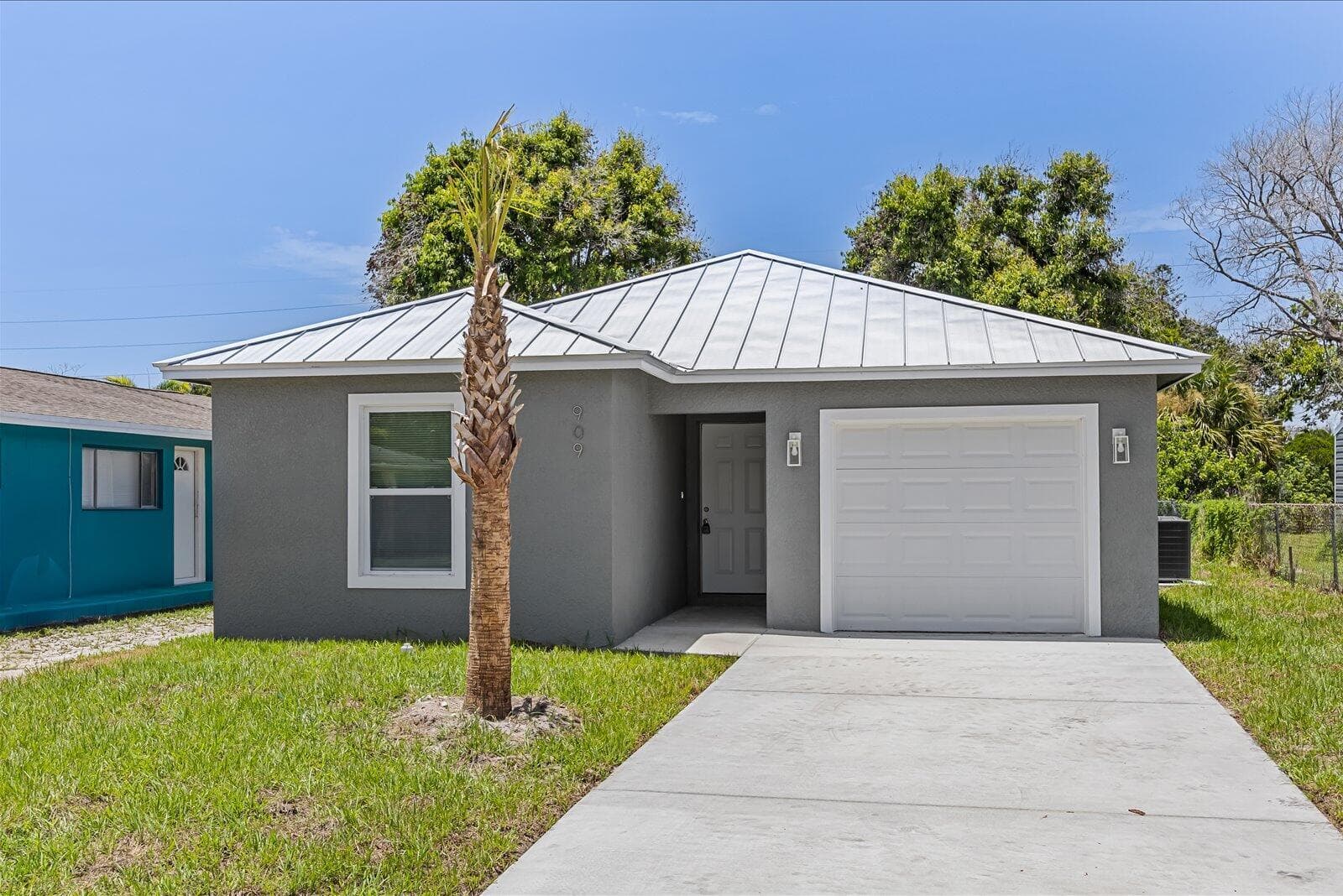 909 20TH N, Fort Pierce, FL 34950