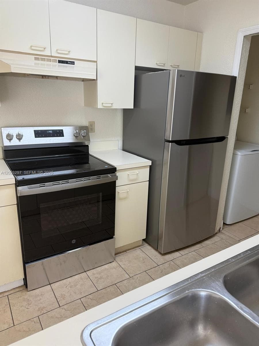 2550 N Alafaya # 5204, Orlando, FL 32826 photo 4