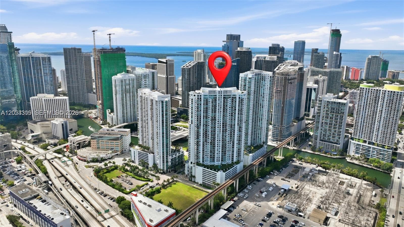 90 SW 3rd St # 1409, Miami, FL 33130 photo 2