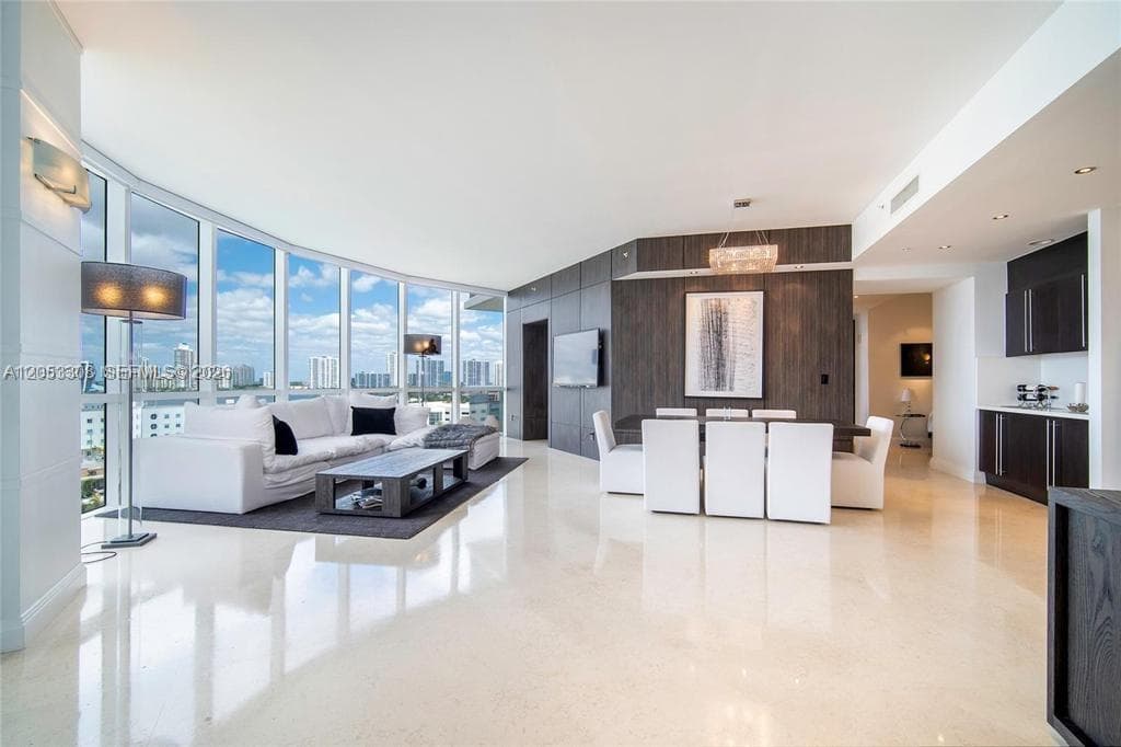 18101 Collins Ave # 1101, Sunny Isles Beach, FL 33160 photo 3