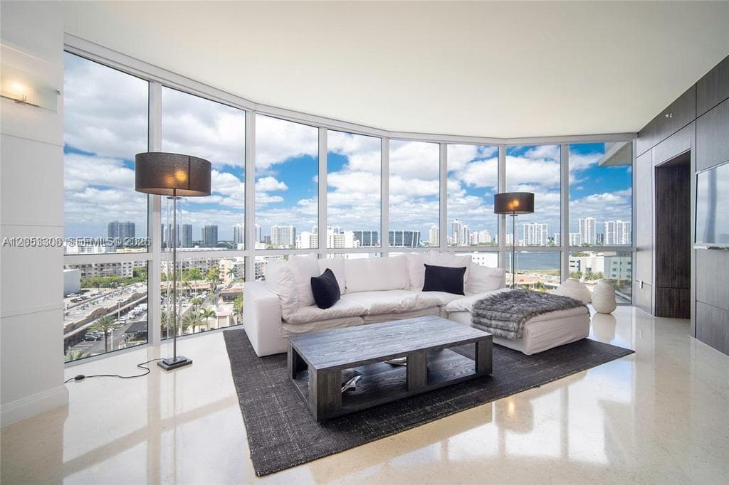 18101 Collins Ave # 1101, Sunny Isles Beach, FL 33160 photo 5