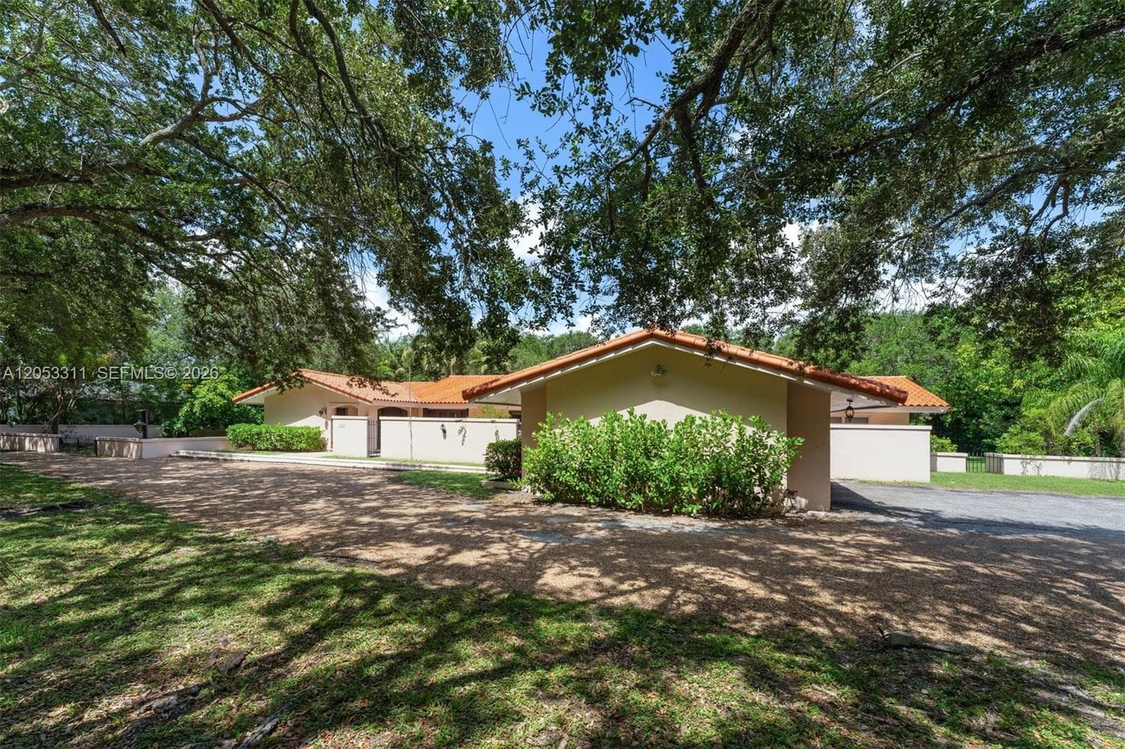 11950 SW 67 Ct, Pinecrest, FL 33156 photo 3