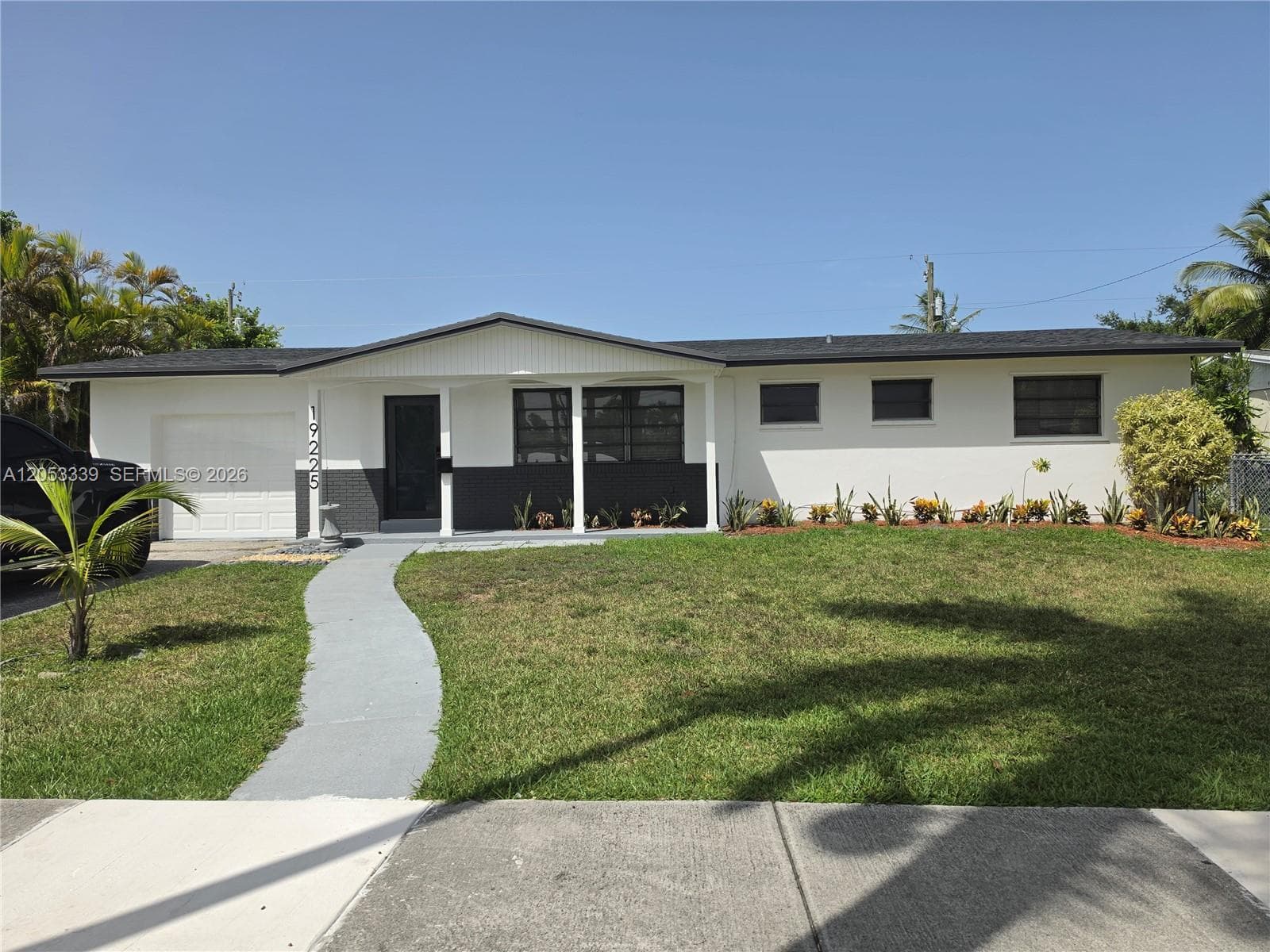 19225 Franjo Rd, Cutler Bay, FL 33157 photo 2