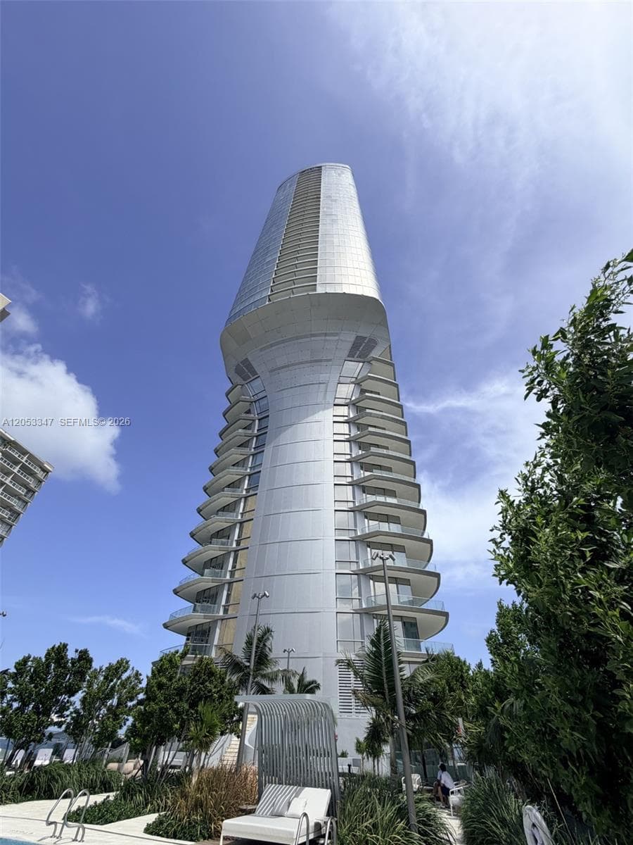 175 SE 25 ROAD # 902, Miami, FL 33129 photo 3