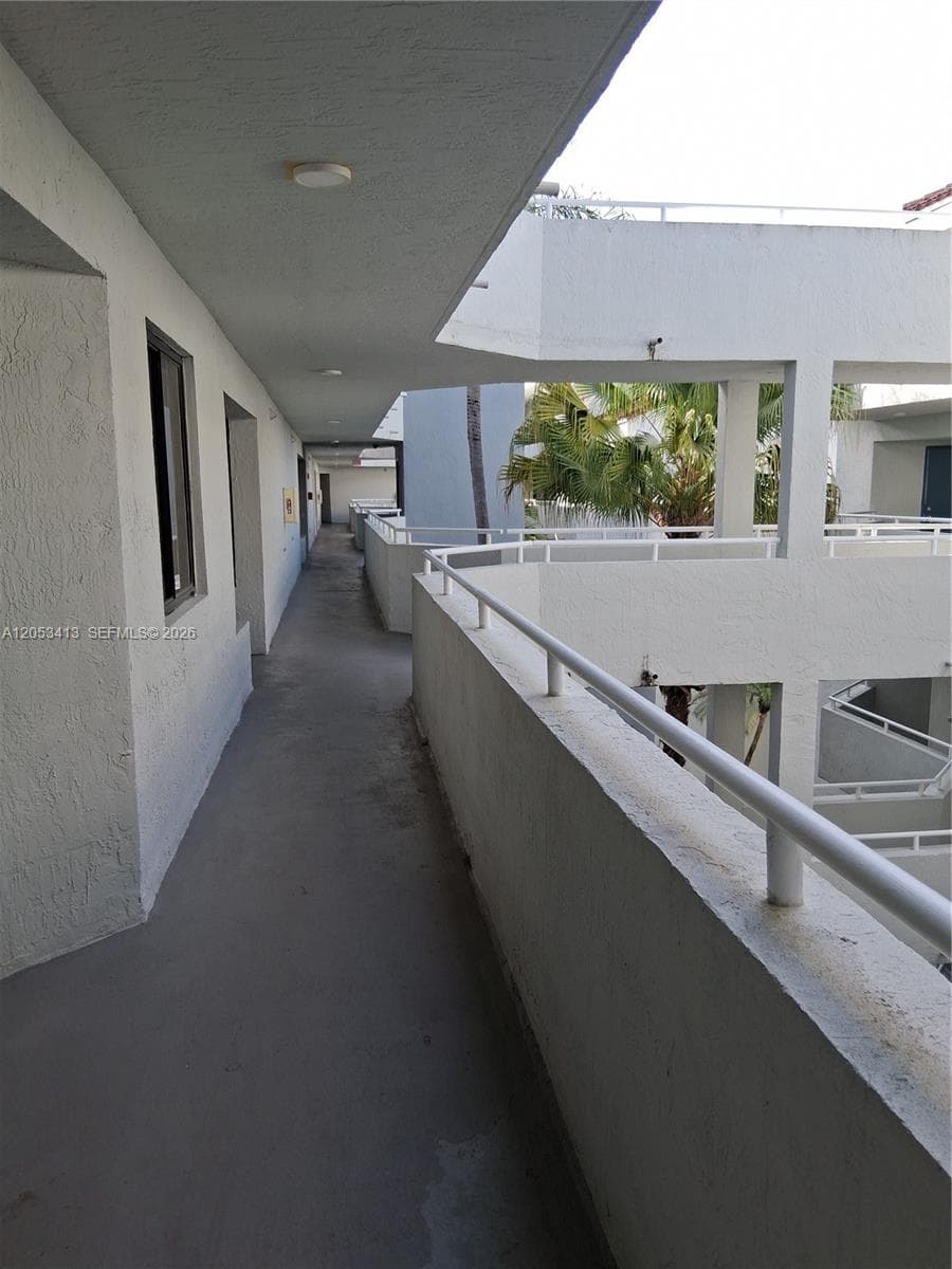 8255 SW 152nd Av # E-403, Unincorporated Dade County, FL 33193 photo 3