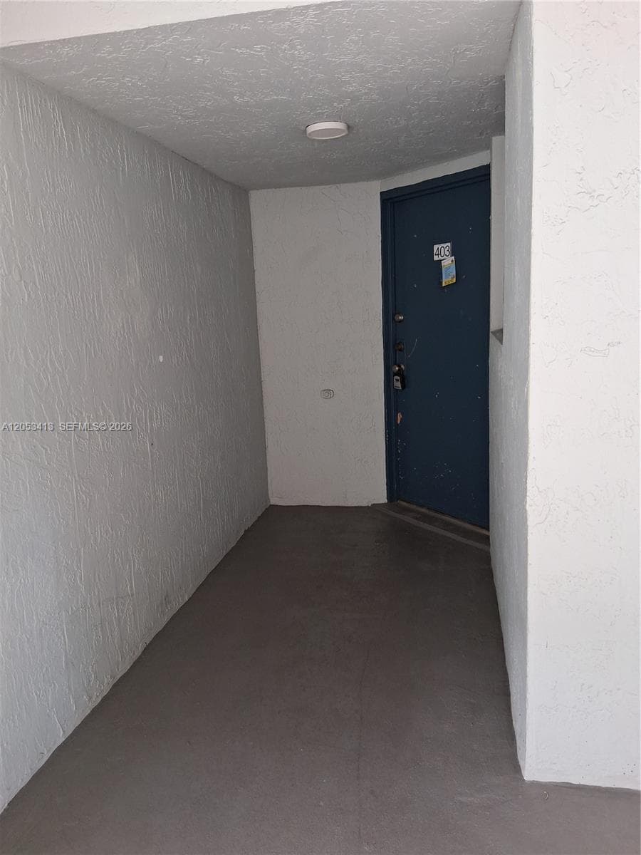 8255 SW 152nd Av # E-403, Unincorporated Dade County, FL 33193 photo 4