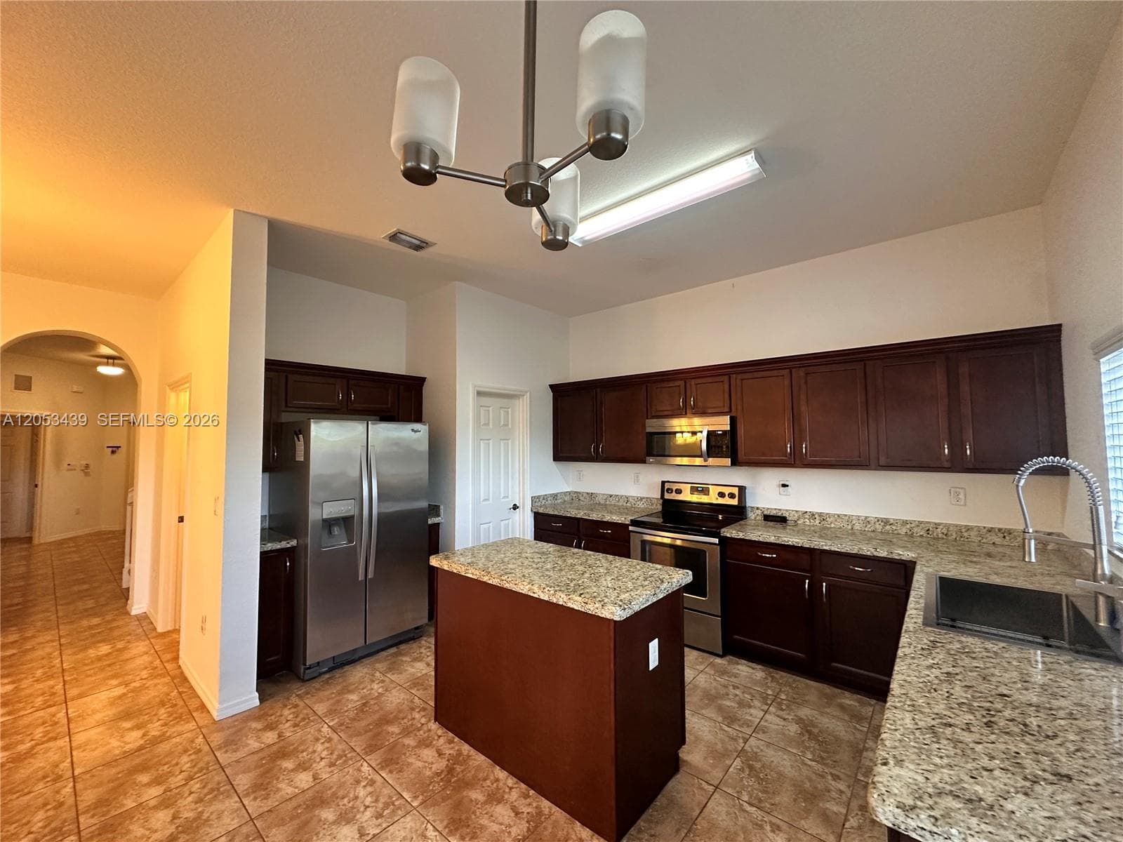 2342 SE 16th Ter, Homestead, FL 33035 photo 2