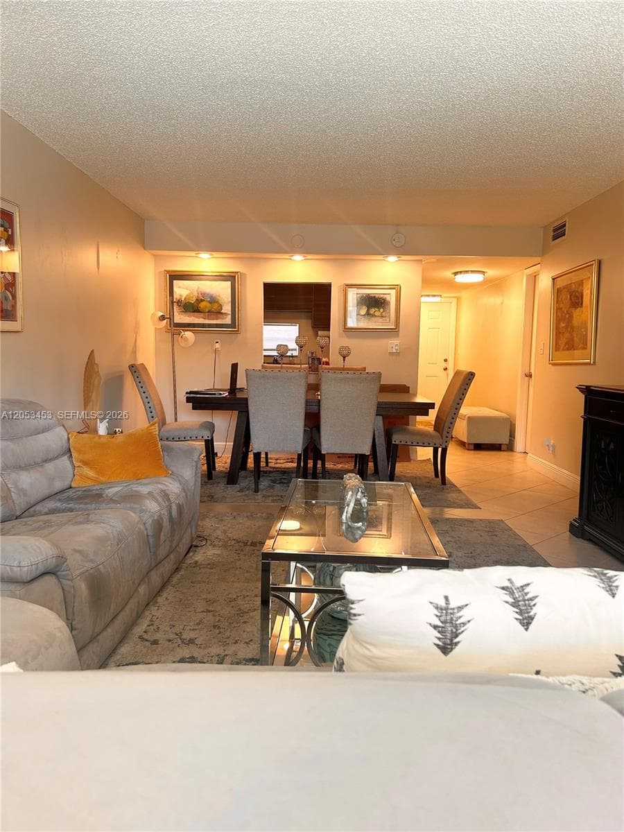 361 N Hollybrook Dr # 104, Pembroke Pines, FL 33025 photo 3