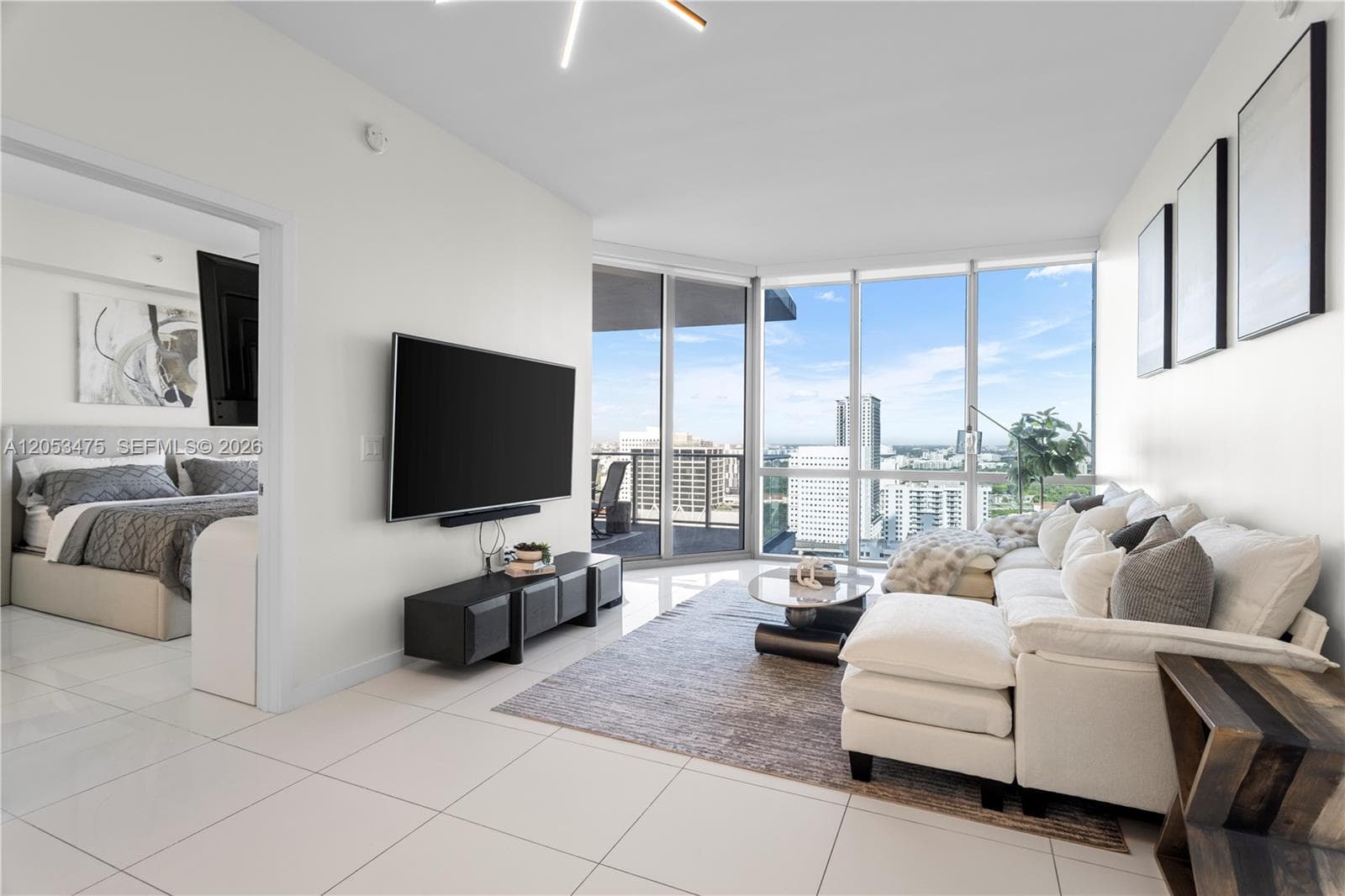 851 NE 1st Ave # 2308, Miami, FL 33132 photo 2