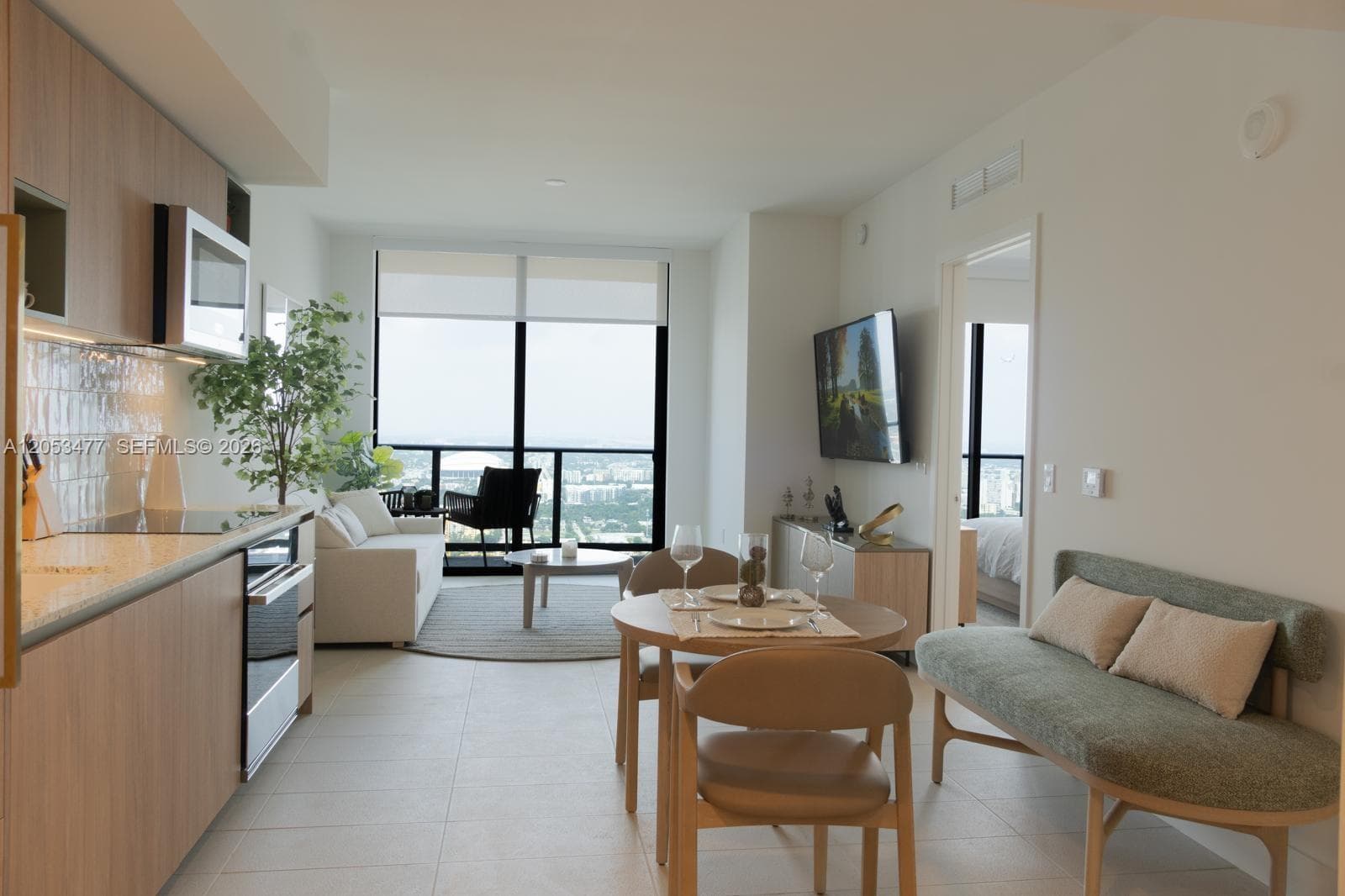 159 NE 6th St # 4704, Miami, FL 33132 photo 3