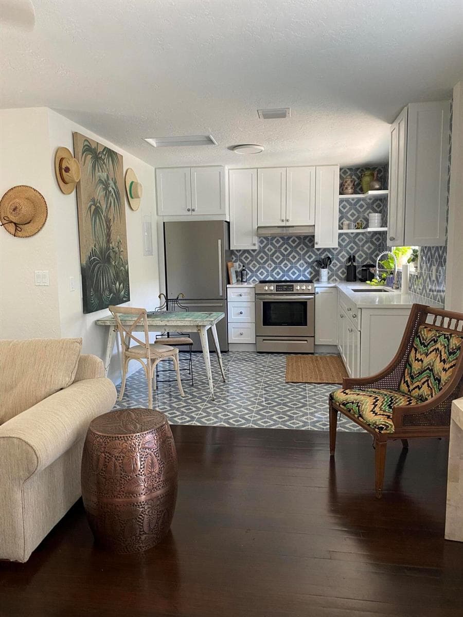 607 N L Street # 2, FL 33460 photo 4