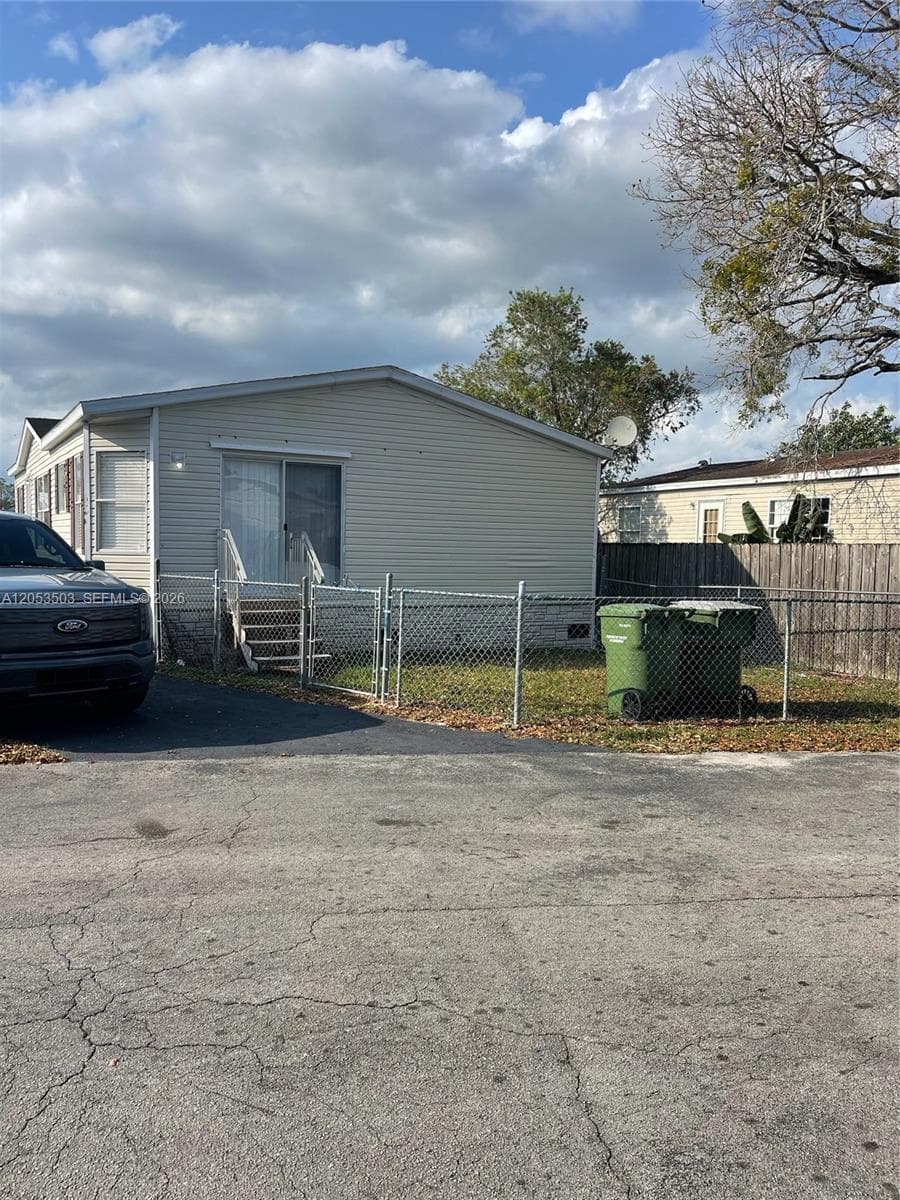 220 NE 12th Ave LOT 160, Homestead, FL 33030 photo 4
