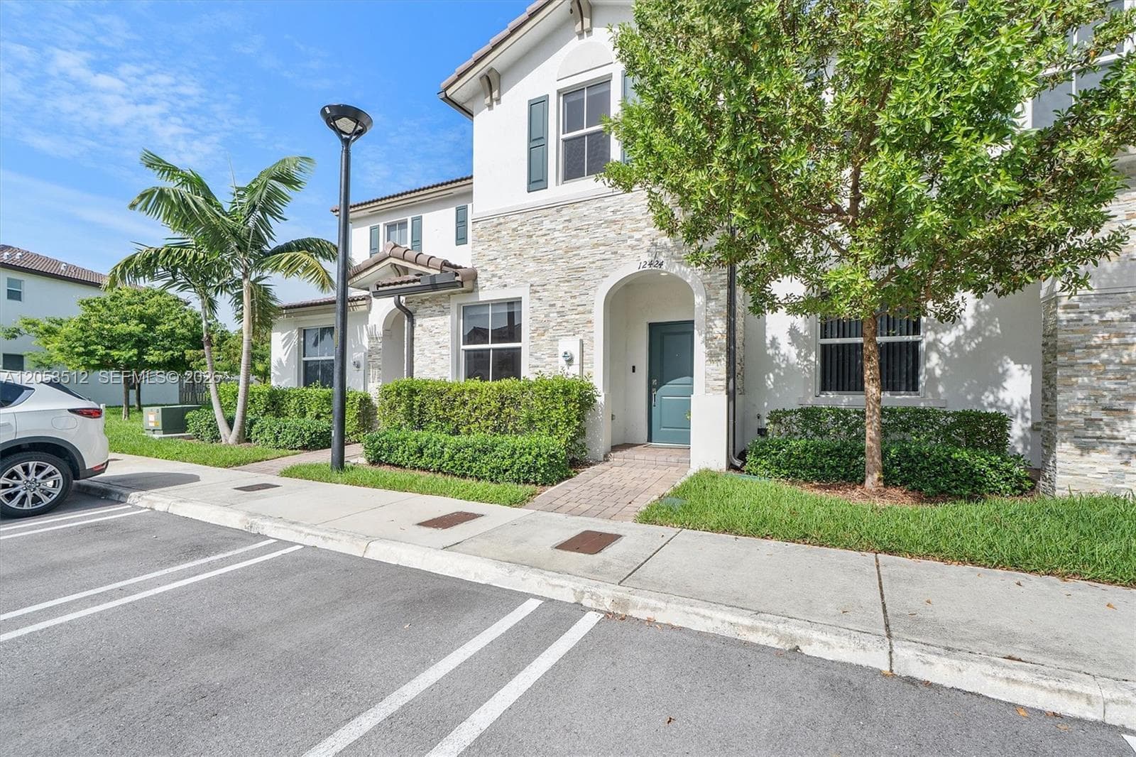 12424 NW 23rd Ct, Miami, FL 33167 photo 2