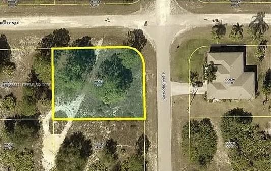 726 S Gaylord Avenue, Lehigh Acres, FL 33974 photo 2