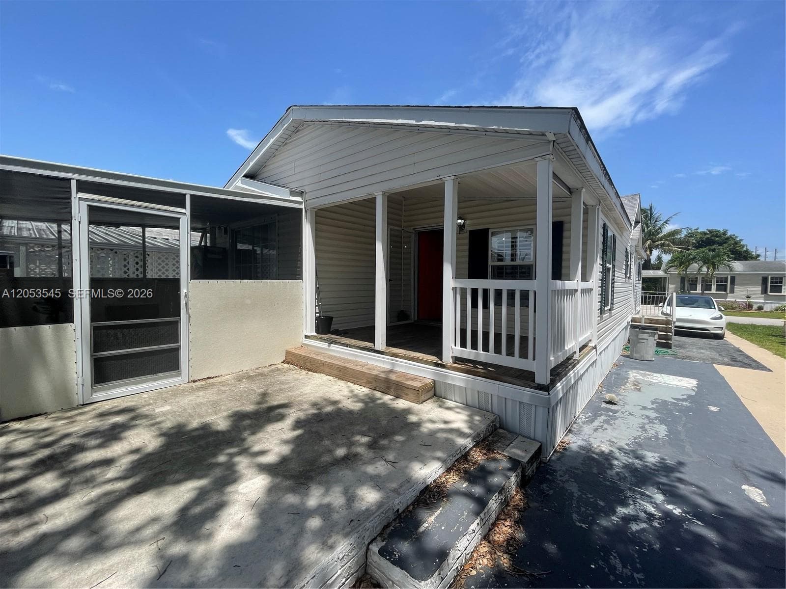 3070 Cove Dr, Dania Beach, FL 33312 photo 2
