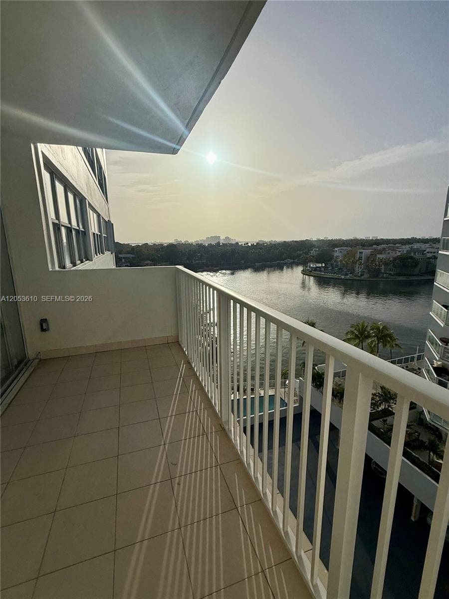 5838 Collins Ave # 7E, Miami Beach, FL 33140 photo 2
