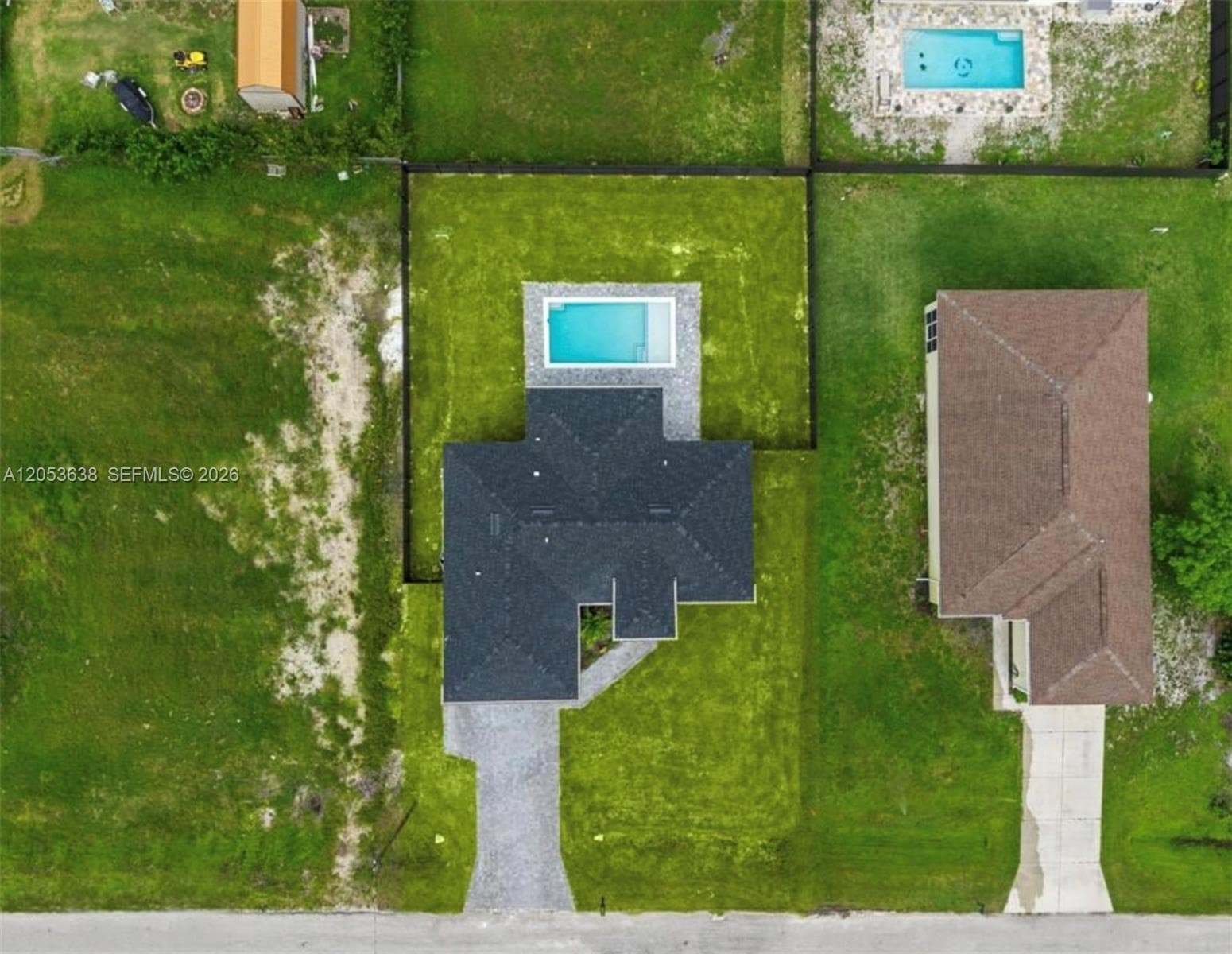409 NW 25th PL, Cape Coral, FL 33993 photo 4