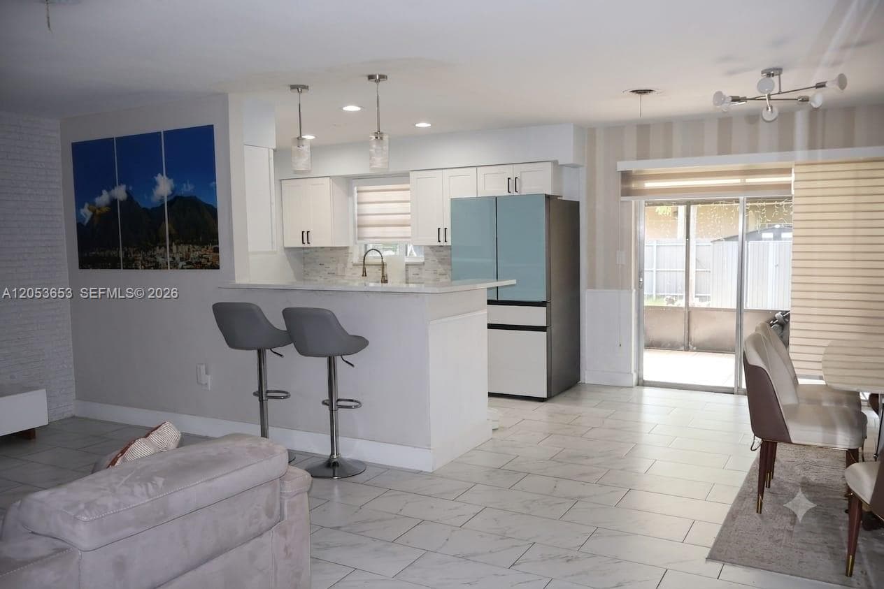 351 NW 206th Ter, Miami Gardens, FL 33169 photo 2
