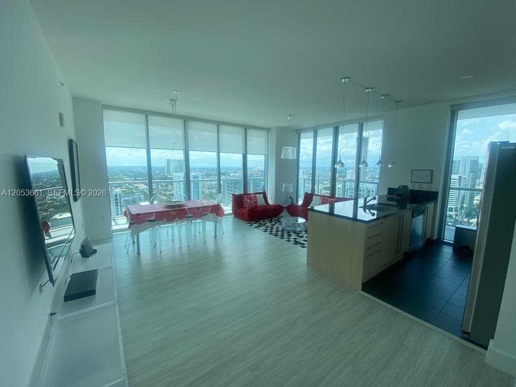 79 SW 12th St # 3312-S, Miami, FL 33130 photo 4