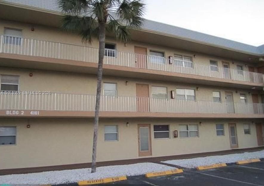 4161 NW 26th St # 304, Lauderhill, FL 33313