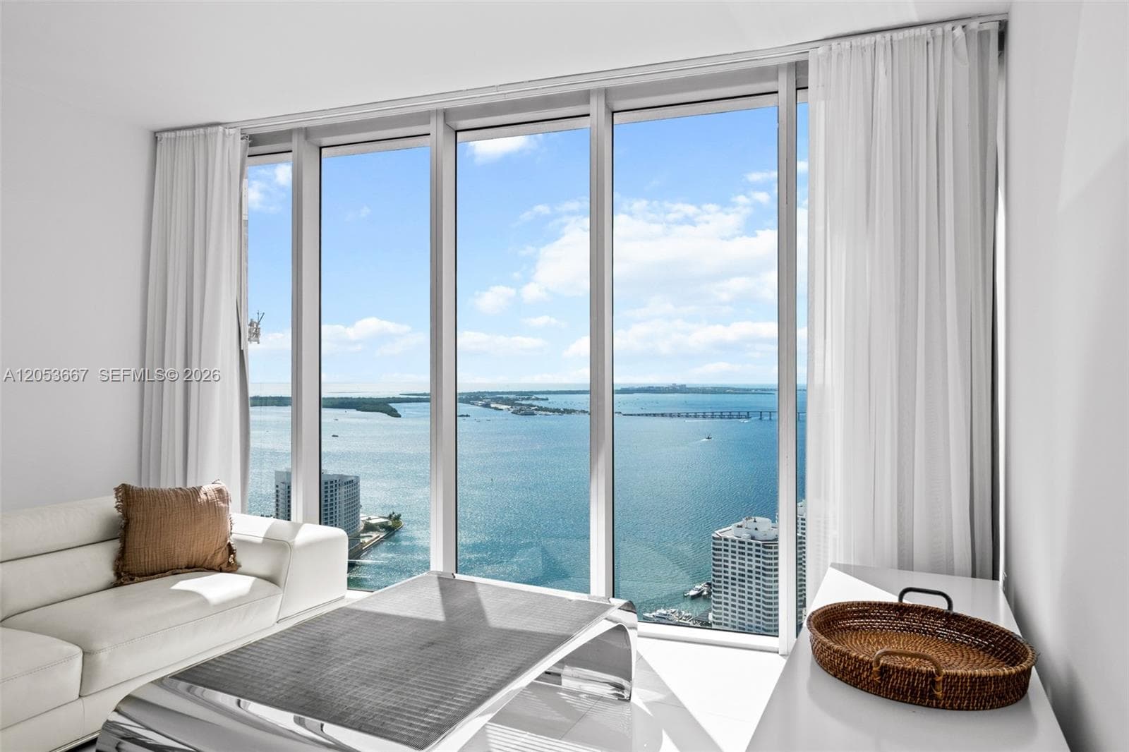 485 Brickell Ave # 4410, Miami, FL 33131 photo 3
