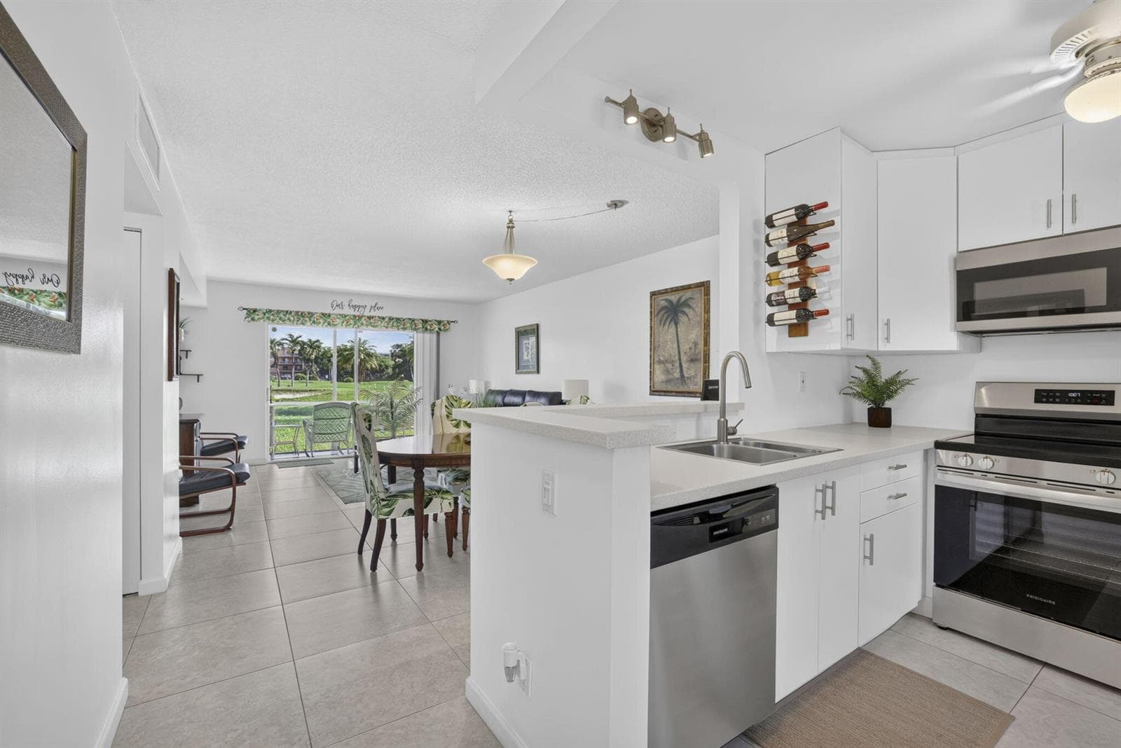 4299 NW 16th Street # 101, Lauderhill, FL 33313