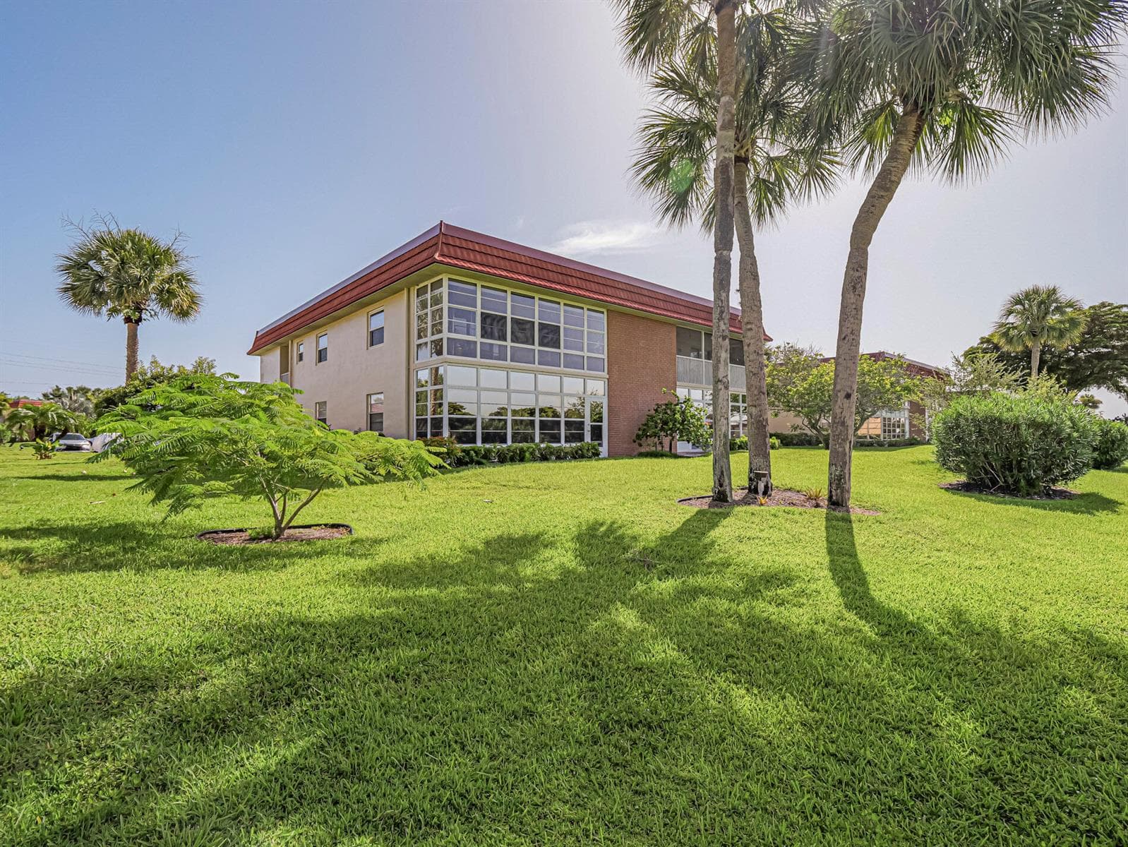 106 Spring Lake Court # 201, Vero Beach, FL 32962