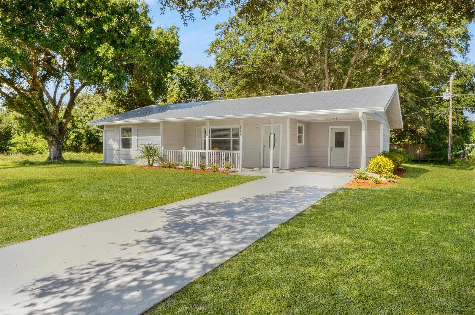 8745 98TH Court, Vero Beach, FL 32967 photo 2