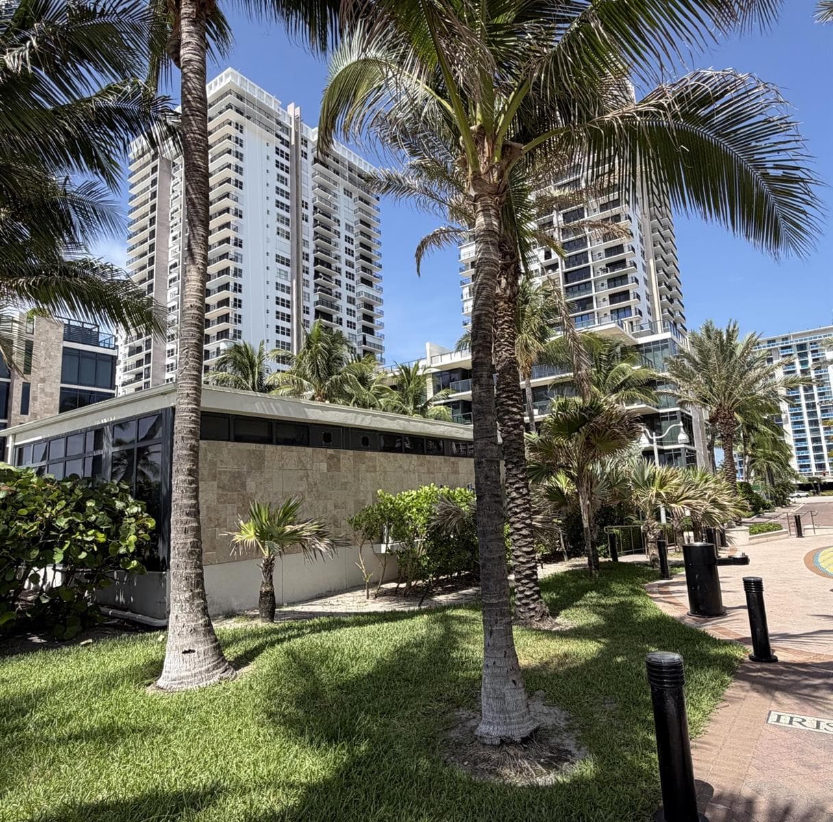 2101 S Ocean Drive # 505, Hollywood, FL 33019 photo 2