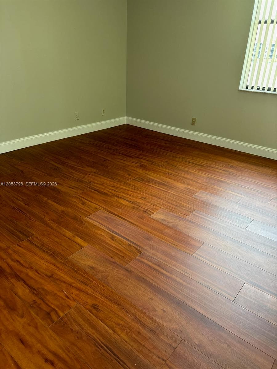 112 Lake Emerald Dr # 207, Oakland Park, FL 33309 photo 4