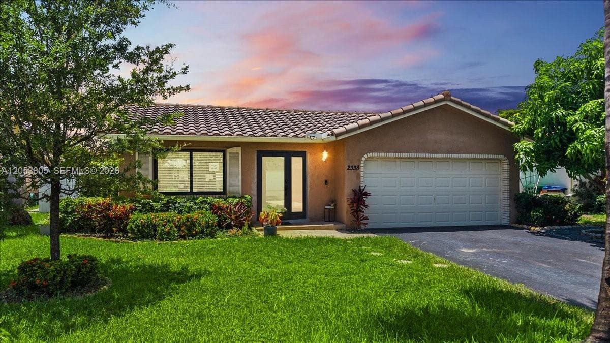 2338 NW 98th Way, Coral Springs, FL 33065 photo 2