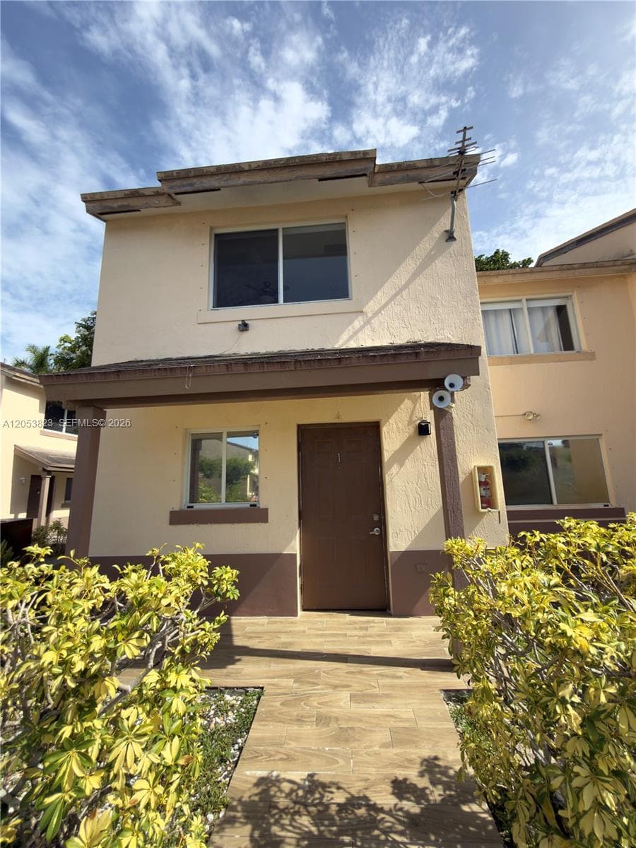 14010 NE 3rd Ct # 1, Miami, FL 33161 photo 2
