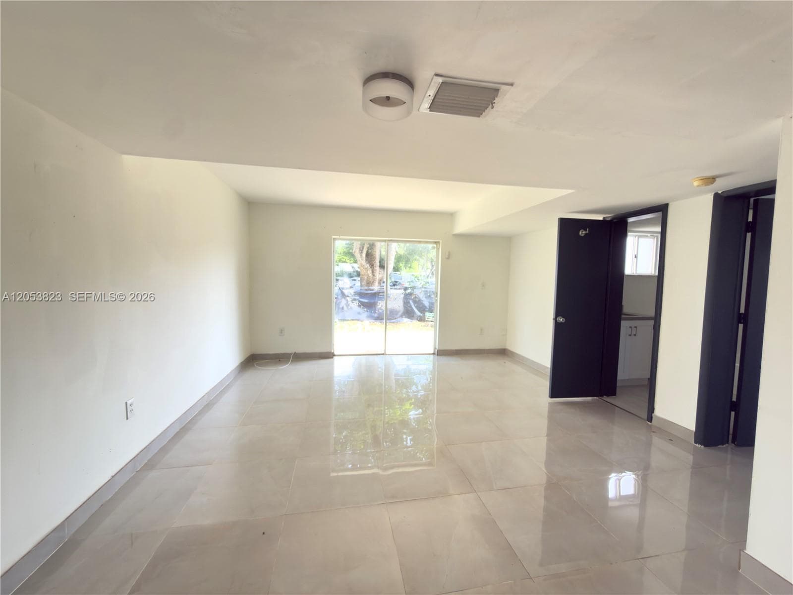 14010 NE 3rd Ct # 1, Miami, FL 33161 photo 5