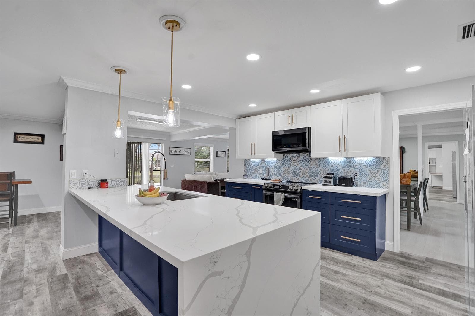 1852 NW 82ND Avenue, Coral Springs, FL 33071 photo 3