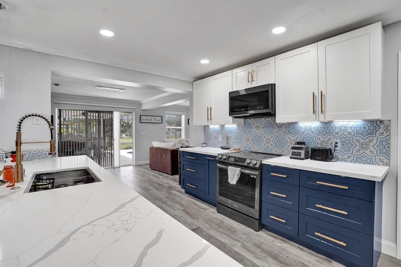 1852 NW 82ND Avenue, Coral Springs, FL 33071 photo 4