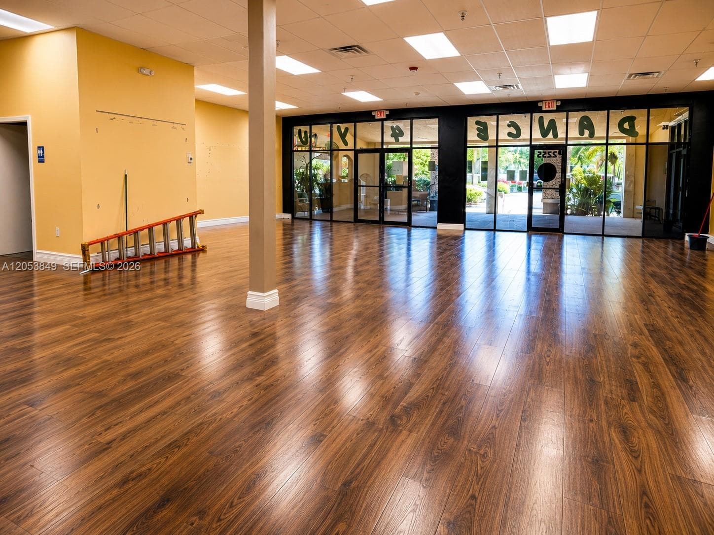 2215 W Hillsboro Blvd # 5, Deerfield Beach, FL 33442
